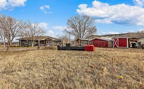 Grand Canyon Ranch Home - Western History - Big City Lot - Ac!